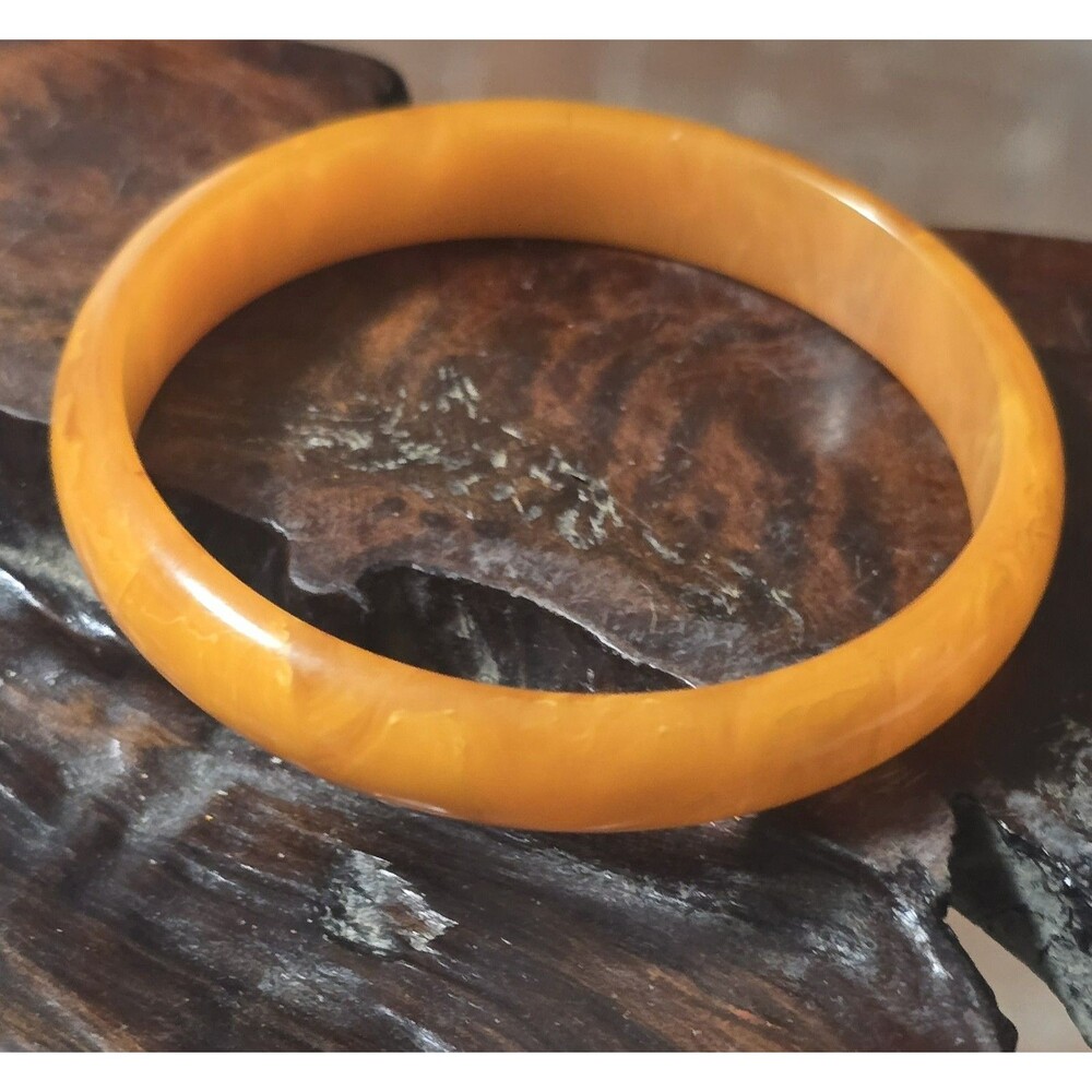 Bakelite Marbled Amber Color Bangle Bracelet ~ Fall Autumn